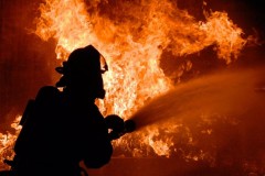 В Калужской области две девочки-подростка погибли при пожаре на даче