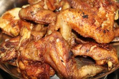 Росконтроль: Опасные для здоровья куриные крылья могут оказаться на прилавках магазинов