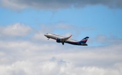 Самолет «Аэрофлота», летевший в Москву, возвращается в Хабаровск из-за сообщения о бомбе