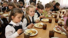 Кубань обеспечит учащихся начальной школы бесплатным горячим питанием