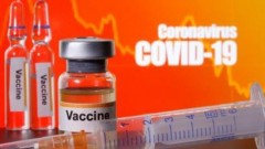 Владимир Путин распорядился ускорить работу по регистрации вакцины от коронавируса