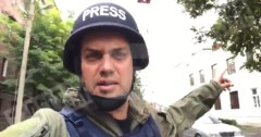 Журналист "Известий" Денис Кулага попал под обстрел в Нагорном Карабахе