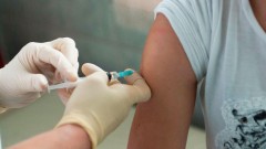 Жителей Германии возмутила идея создать привилегии для вакцинирующихся