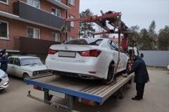 Житель Краснодара лишился автомобиля Lexus за долг в 748 тысяч рублей