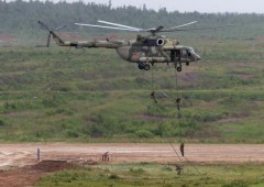 На Кубани разведчики десантировались из вертолетов в глубокий тыл условного противника