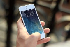 В Грозном мужчина украл iPhone 7 в продуктовом магазине