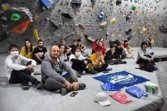 Школьники Кабардино-Балкарии написали Географический диктант на скалодроме