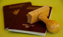 В Адлере пограничники задержали человека без гражданства с поддельным паспортом