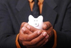 В 2021 году жители и бизнес Кубани увеличили сбережения на счетах в банках на 16%