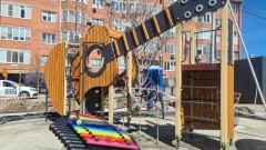Детская площадка в форме музыкальных инструментов появилась в Невинномысске