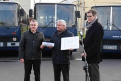 Будапешт передал Украине 15 автобусов Volvo и Ikarus