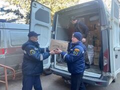Донские спасатели регулярно доставляют гуманитарную помощь в ЛДНР
