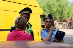 Устроили «облаву»: две машины должников арестовали приставы в Усть-Лабинском районе Кубани