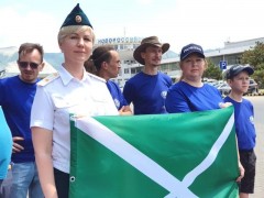 Два экипажа Новороссийской таможни отправились в автоэкспедицию 