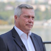 Донской губернатор выразил соболезнования в связи с гибелью мирных жителей в Лисичанске