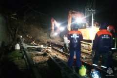 Сочинские спасатели ликвидировали последствия схода селя на железную дорогу на перегоне Дагомыс - Лоо
