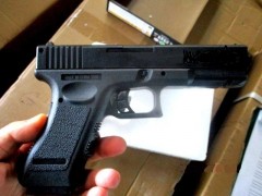 Новороссийские таможенники по решению суда конфисковали контрафактные игрушечные пистолеты