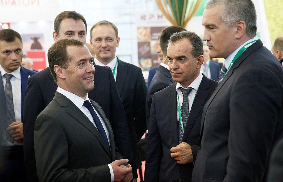 Медведев и Кондратьев